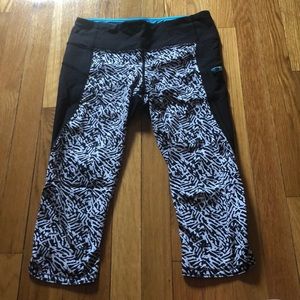 cropped Lululemon leggings